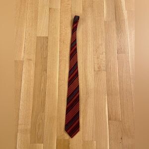 Valentino tie 